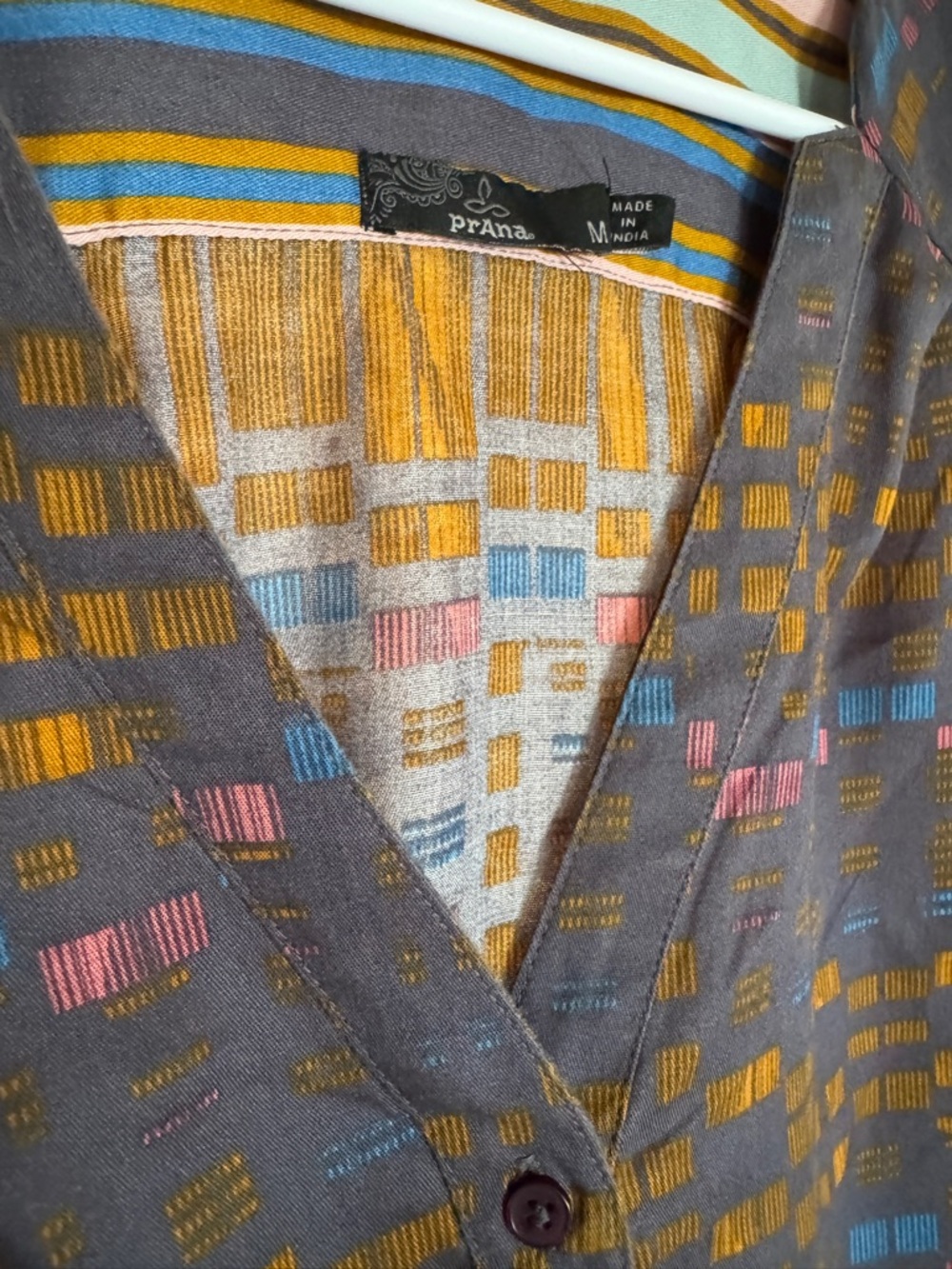 prAna Printed V Neck Blouse Medium Gray Multicolor Long Sleeve Tencel Top - Picture 5 of 6